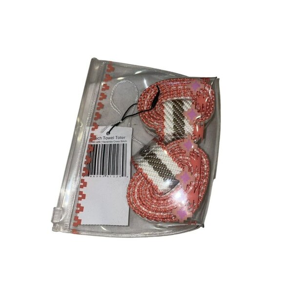 Vera Bradley Beach Towel Toter Hacienda Cross Stitch NWT - Picture 3 of 3